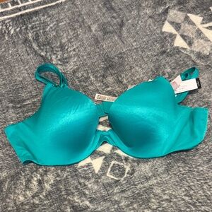 Victoria's Secret Turquoise Underwire The Icon Push-Up Bra 36B NWT